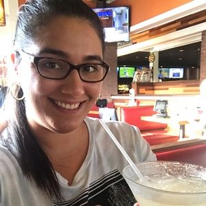 Meet your Posher, Cheryl